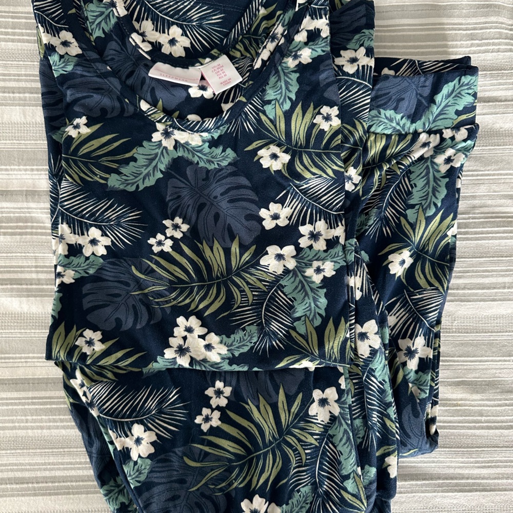 Tommy Bahama Navy Tropical Floral Pajama Set